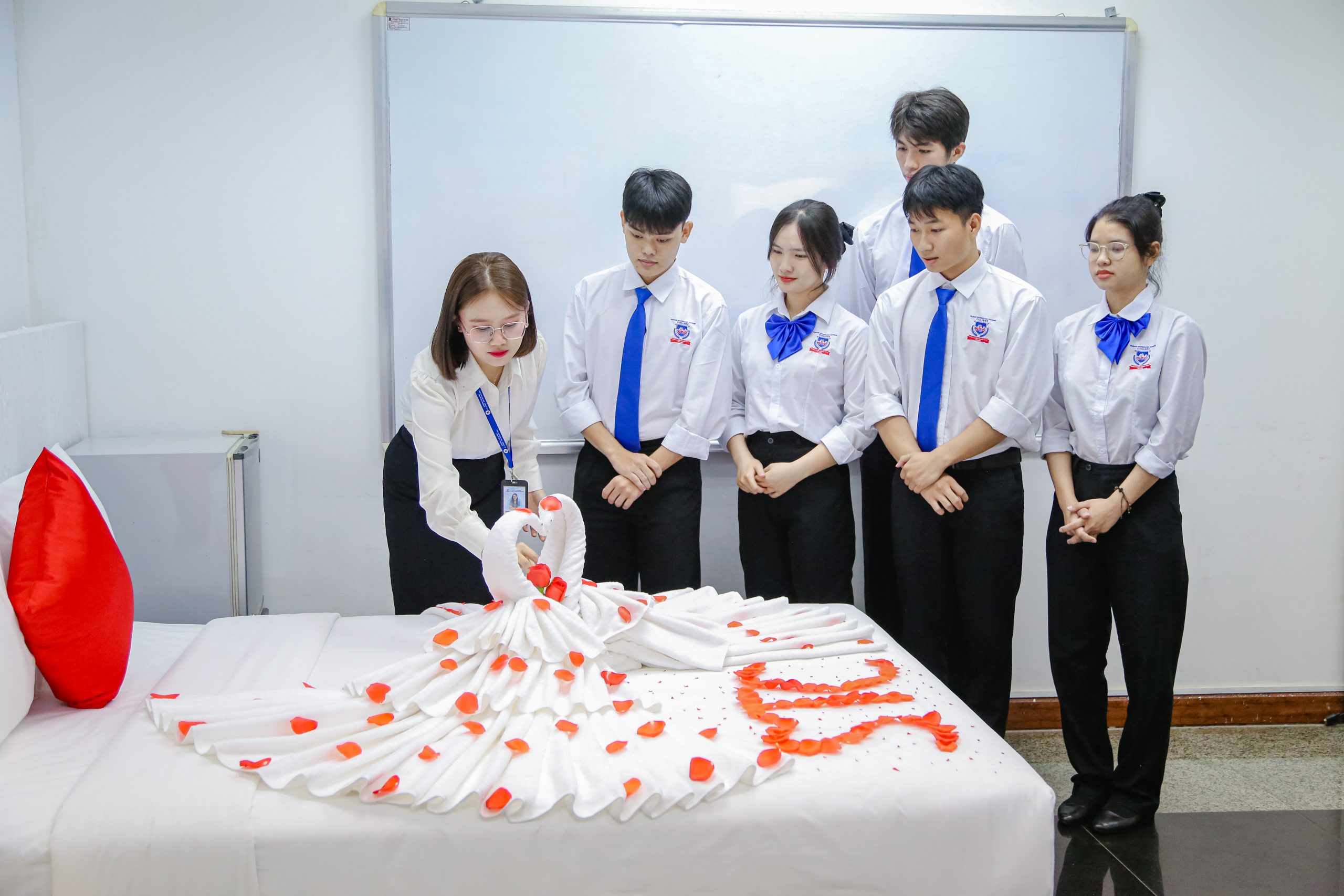 STC có tới 70% khung thời gian đào tạo là dành cho thực hành STC có tới 70% khung thời gian đào tạo là dành cho thực hành