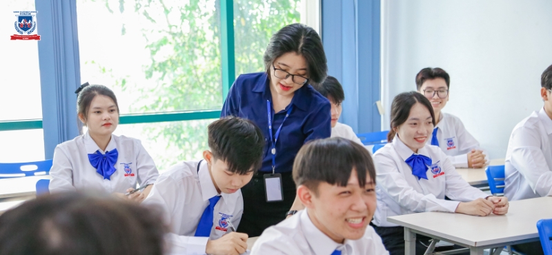 Ngành Quản trị Dịch vụ Du lịch và Lữ hành tại STC đào tạo thực chiến, giúp sinh viên làm chủ kỹ năng điều hành tour và dịch vụ du lịch Ngành Quản trị Dịch vụ Du lịch và Lữ hành tại STC đào tạo thực chiến, giúp sinh viên làm chủ kỹ năng điều hành tour và dịch vụ du lịch