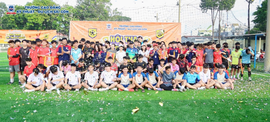Các hoạt động sôi nỗi về phong trào sinh viên được đánh giá cao tại STC Các hoạt động sôi nỗi về phong trào sinh viên được đánh giá cao tại STC