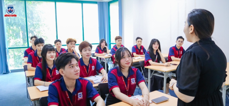 Ngành Ngôn ngữ Trung tại Trường STC đào tạo bài bản, đảm bảo chất lượng, giúp sinh viên sử dụng tiếng Trung đáp ứng trong môi trường làm việc Ngành Ngôn ngữ Trung tại Trường STC đào tạo bài bản, đảm bảo chất lượng, giúp sinh viên sử dụng tiếng Trung đáp ứng trong môi trường làm việc